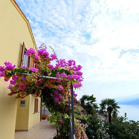 In 16939 Apartman